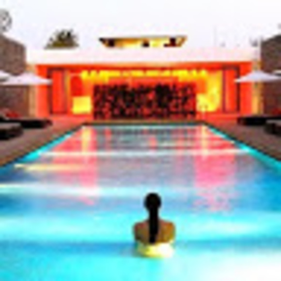 Meet your Posher, Brigitte - Picture 1 of 1